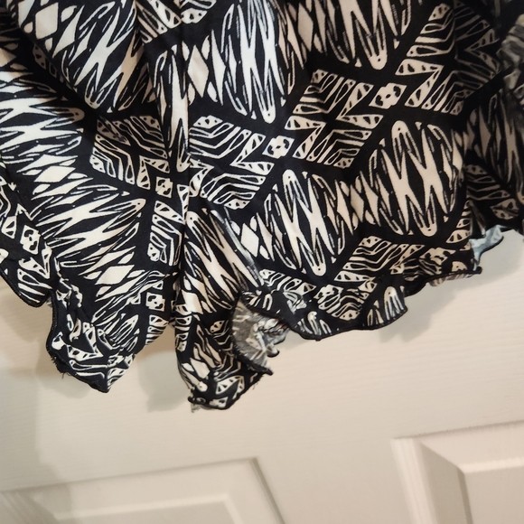 NWT Decree Romper - Picture 4 of 10